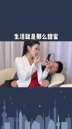 in的大写是lN还是ln？