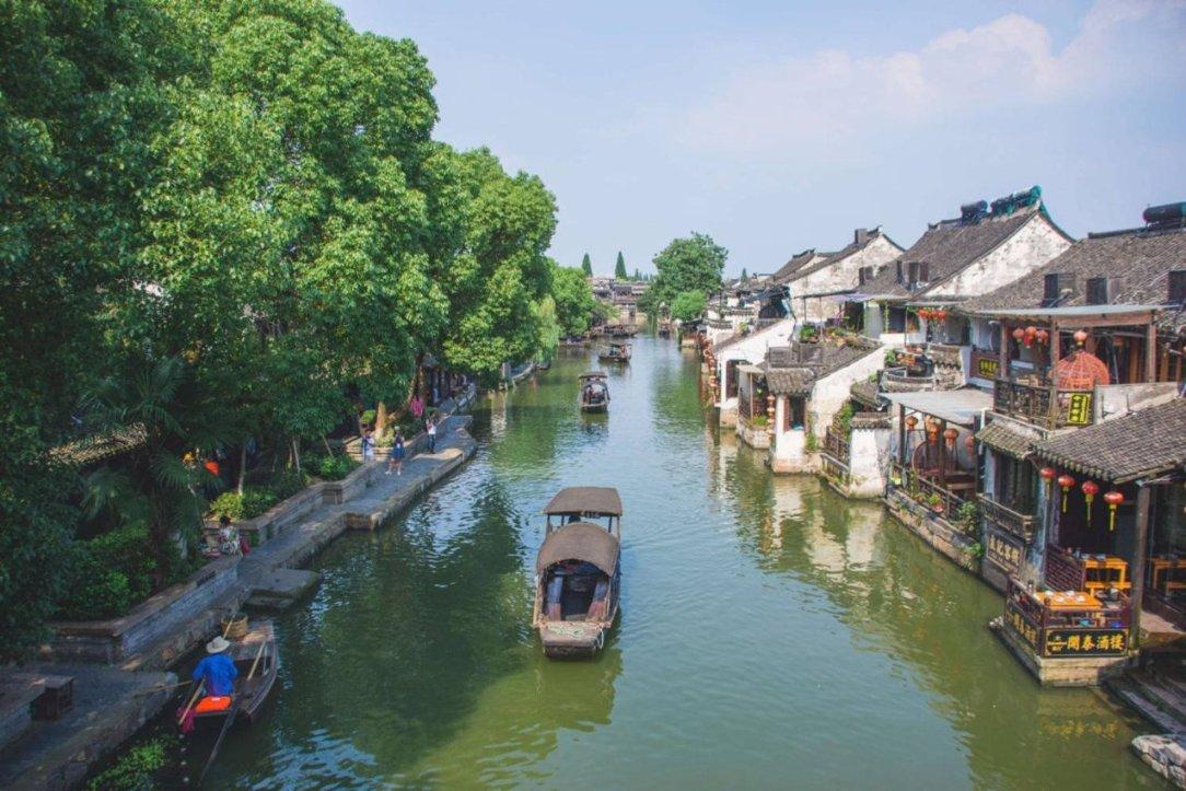 很多人现在都喜欢买断桥铝门窗，你知道为什么吗？游戏画面